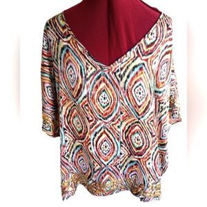 BCBG MAXAZRIA  short sleeve blouse with gold stud accent